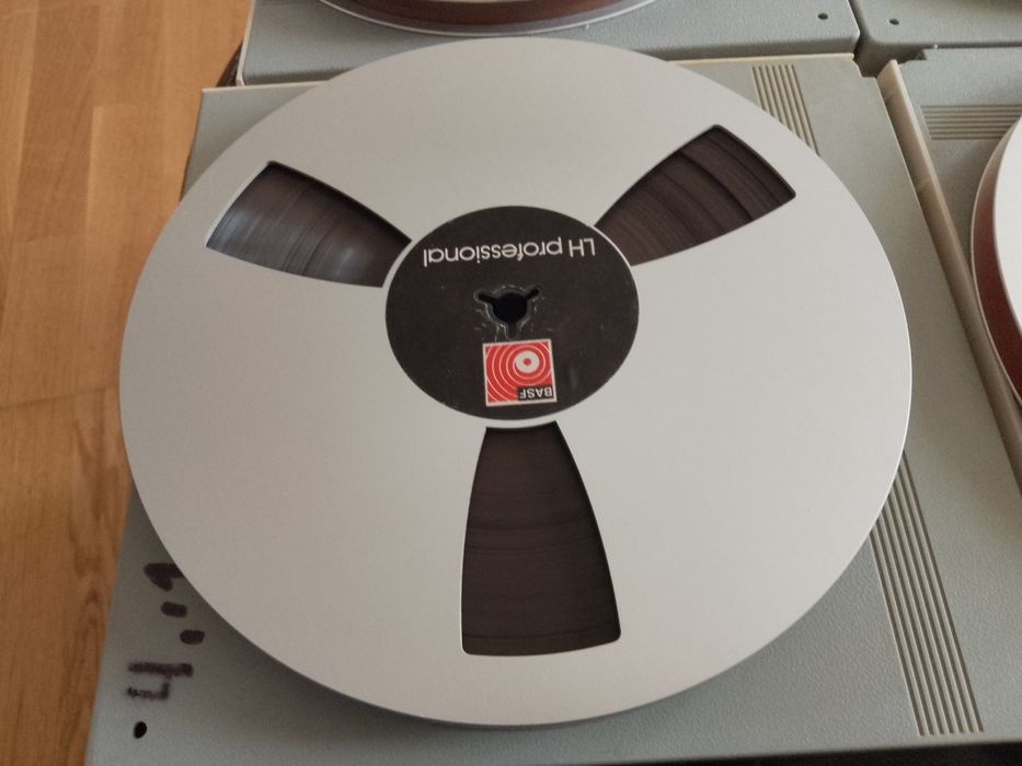 Benzi magnetofon. Role metalice de 18 cm pentru magnetofon