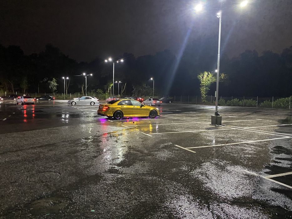 Дава се под наем Гараж / Паркомясто в София, 7-ми 11-ти километър - 7000 кв.м за 35.7 € - Снимка #4