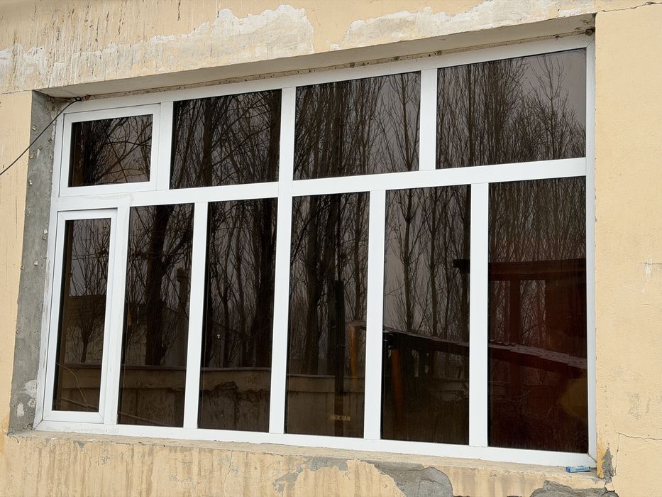 Deraza rom, eshik akfa