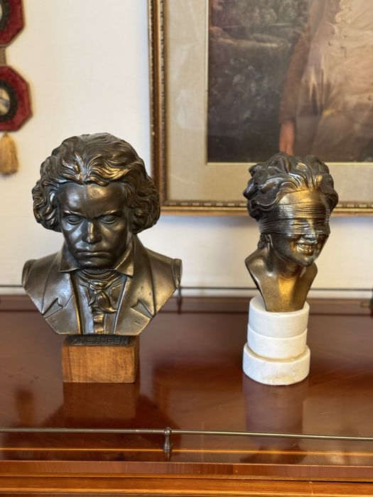 Statueta bust bronz , ceramica, Murano