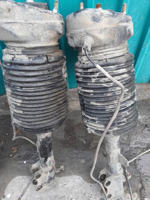 Продам пневмо-стойкий