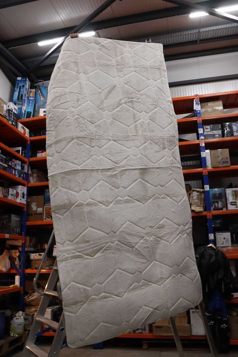 Огромен мек килим за хол 310 х 200