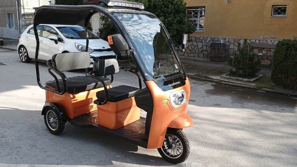 Продавам електрическа триколка