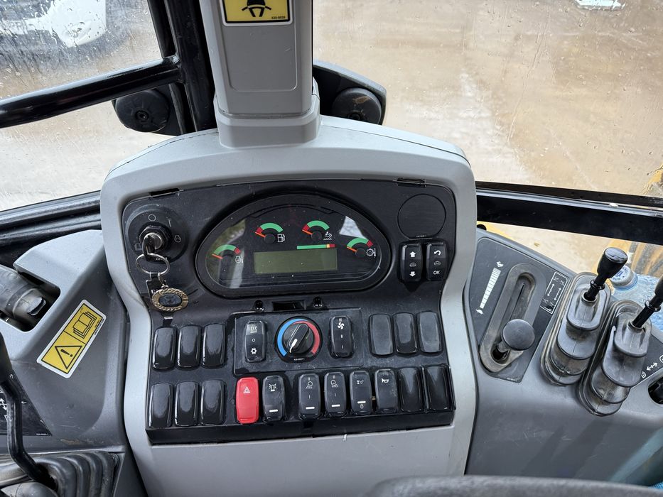 Buldoexcavator Cat 428F2