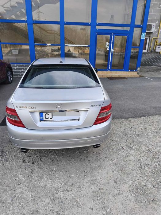 Autoturism Mercedes-Benz