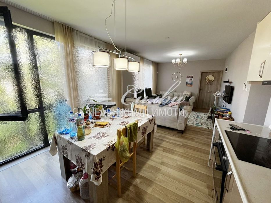 Продава се Двустаен апартамент в Шумен, Център - 68 кв.м за 1931 €/кв.м - Снимка #1