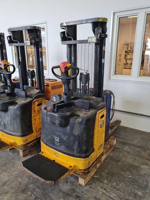 Transpaleta liza electrica OM CTX14 3m si 4.6 m