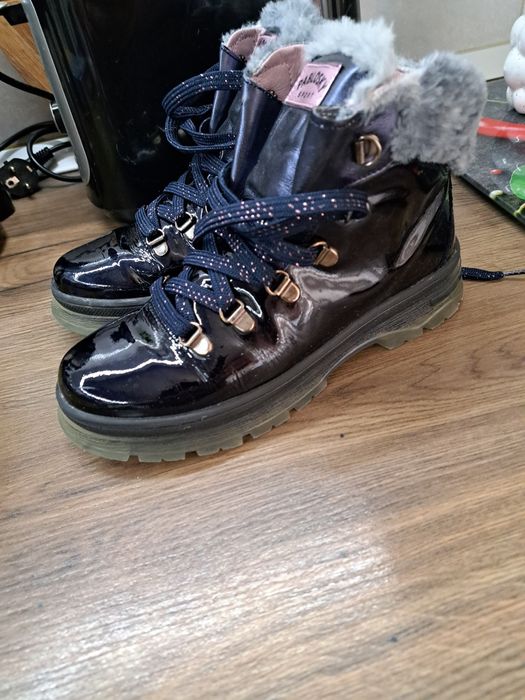 Ghete Pablosky din piele lacuita mas 34