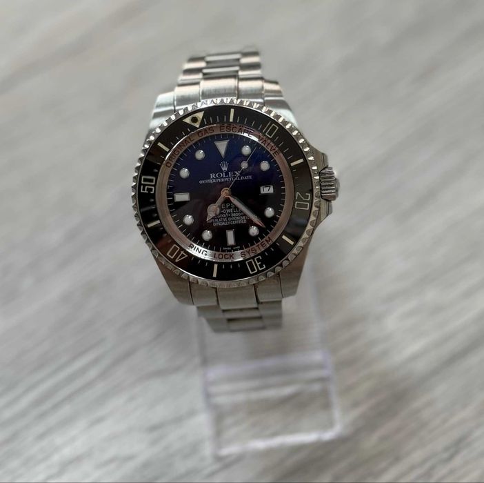 Продавам часовник Rolex  Deepsea D-Blue