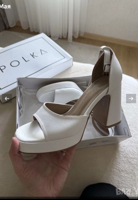 Дамски токчета бели