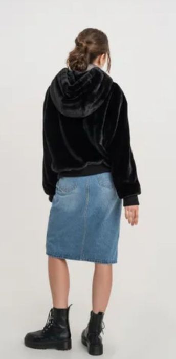 Бомбер Веfrее, Жилетка от Compliment.