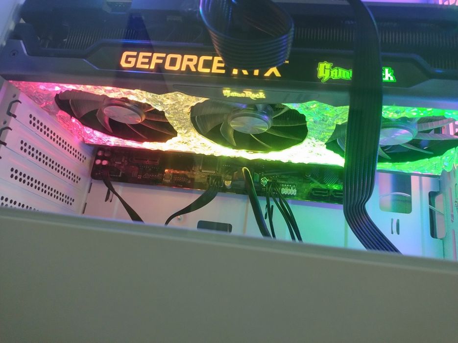 Rtx 3070 Palit GameRock