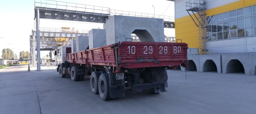 Шаланда юк ташиш хизмати. Перевоска грузов шаланди