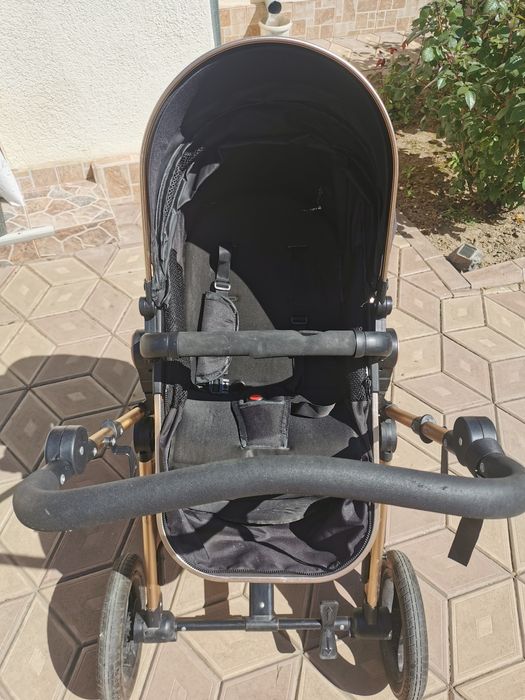 Carucior negru copii