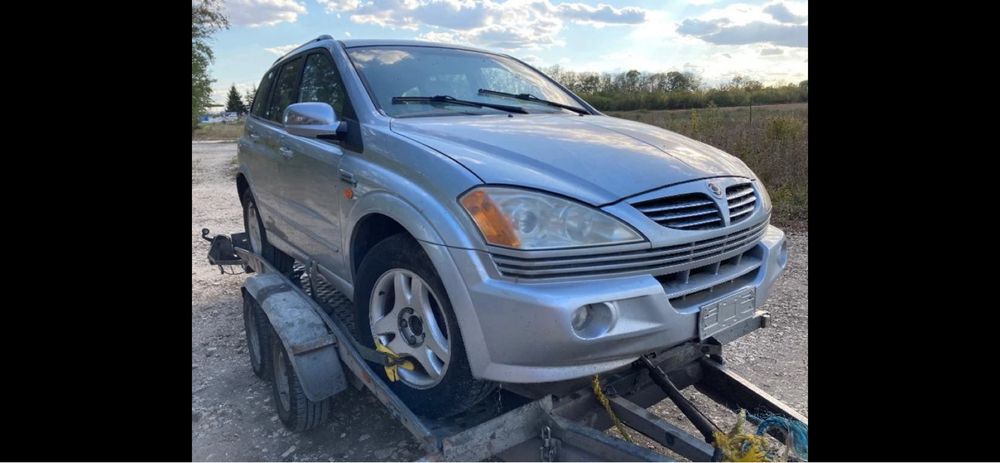 Продава се само на части Ssang Yong Kyron 2.0 diesel