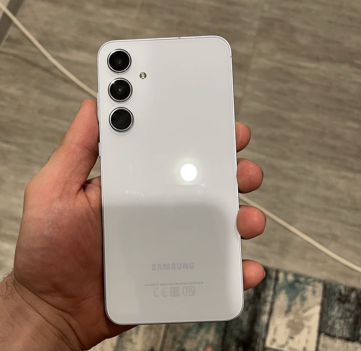 Продам Samsung a55