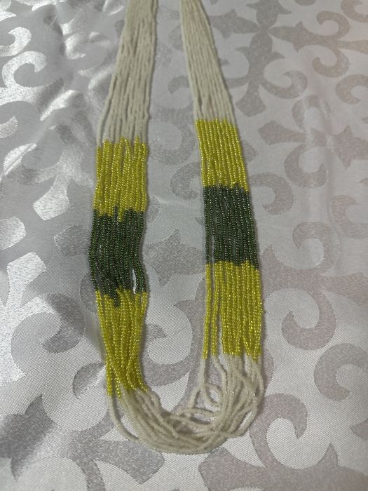 Бусы из бисера в несколько нитей