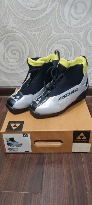 Ботинки для лыж fischer 37р