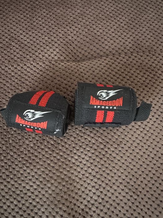 Екипировка и протектори за ММА