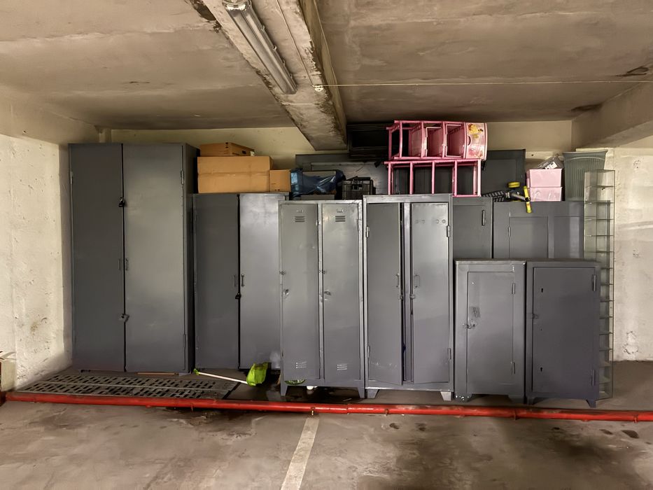 Сейфы и шкафы для документов