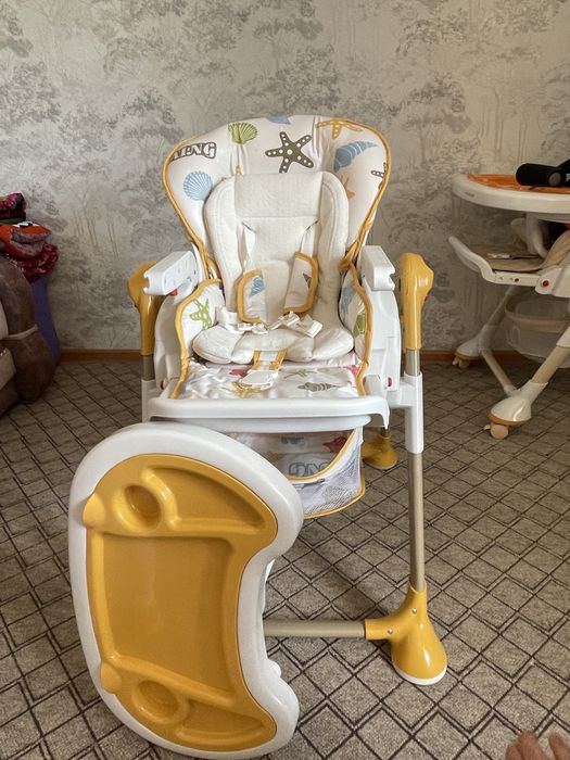 Стульчик для кормления