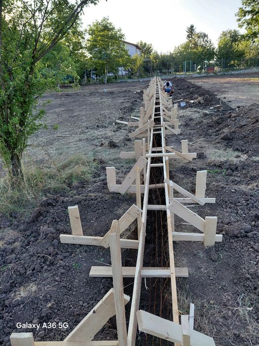 Vând garduri din plasa burdurata