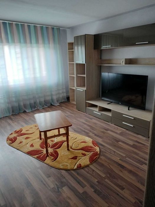 Apartament 2 camere de închiriat