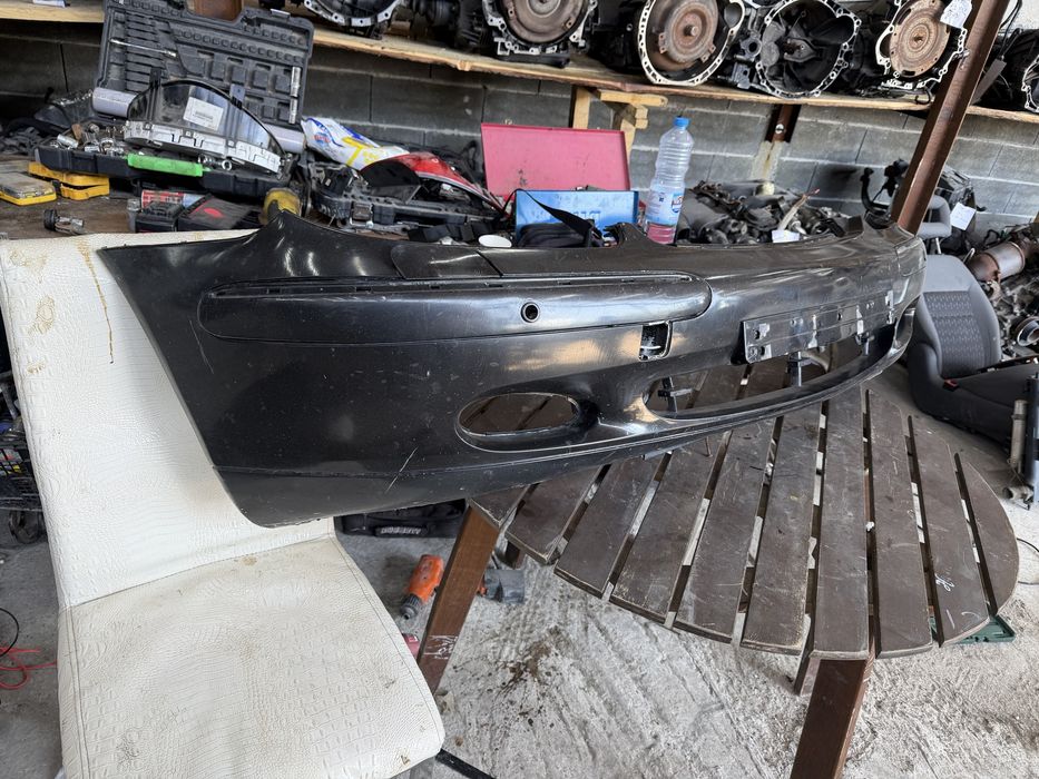 Предна броня от мерцедес W220 200G