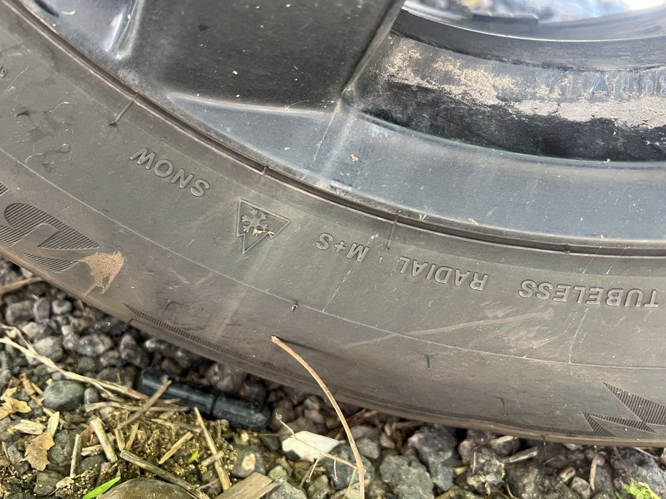 Jante + Anvelope Dacia Duster 215/ 65 R 16 Dot 2025 M +S