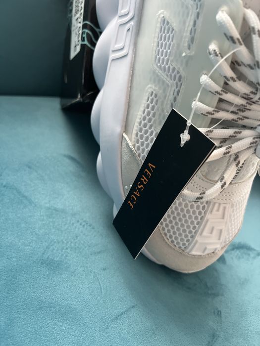 Versace Chain Reaction,noi cu eticheta