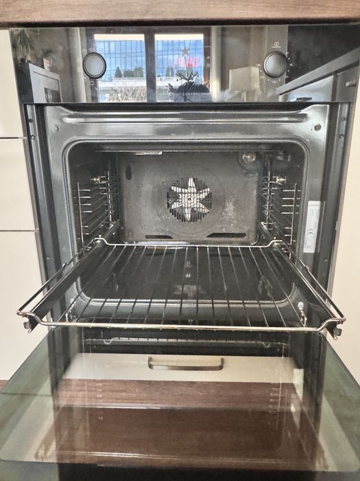 Мултифунционлна фурна и стъклокерамичен плот за вграждане Eurolux