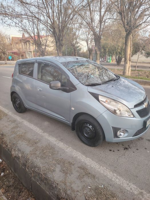 Продаётся Спарк - 2015 года, мотор 5500 оканчательно 1.25