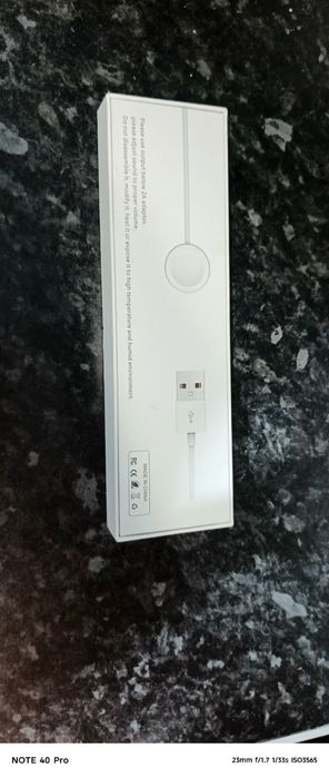 Продаю умные часы Apple
