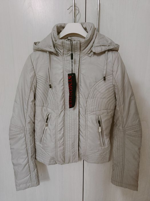 Продам куртку подрастковую.