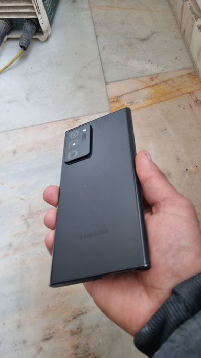 Note20 ultra sotiladi vietnam 2sim