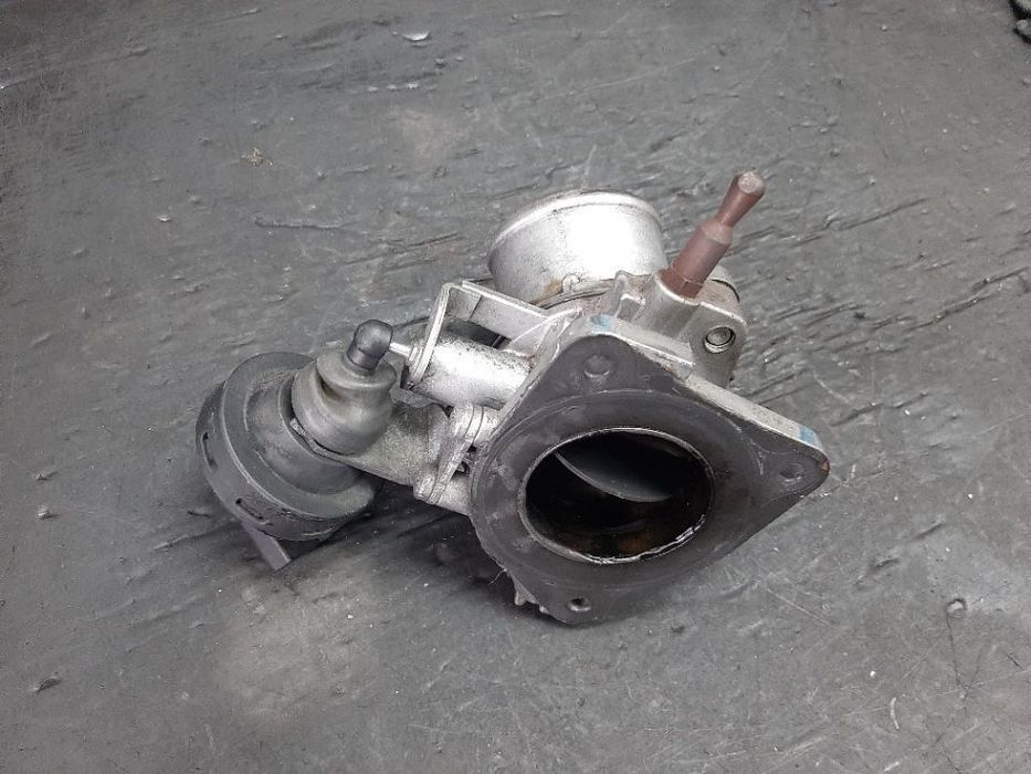 Clapeta acceleratie  1.9 jtd  alfa romeo gt 147 156 fiat bravo 2  46823851