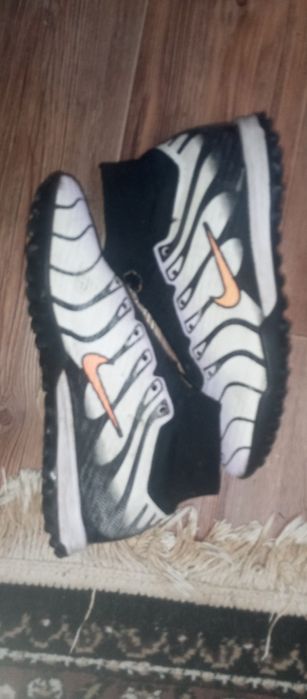 сороки Найк без шнурков