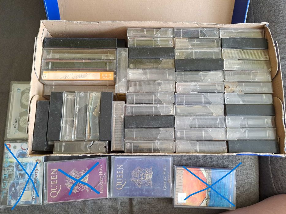 Аудио касети с музика и др.