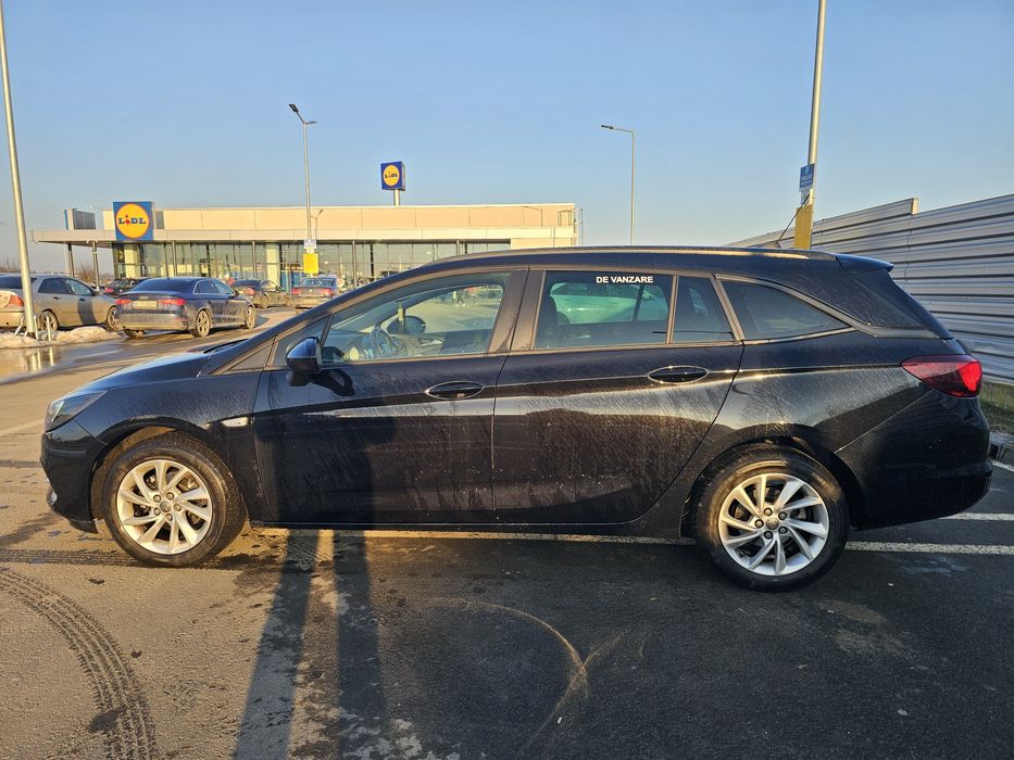 Opel Astra Sports Tourer 1.2 Business Benzina Manual 110 hp