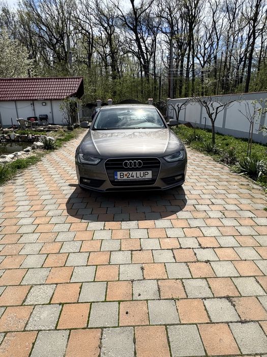 Audi A4 2.0 TDI 143 CP • 2013 • 173.000 km • Limousine • Istoric verificabil