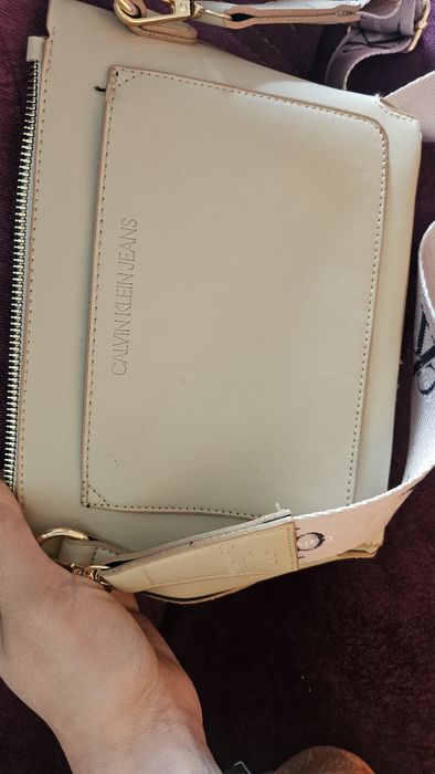 Дамска чанта Calvin Klein