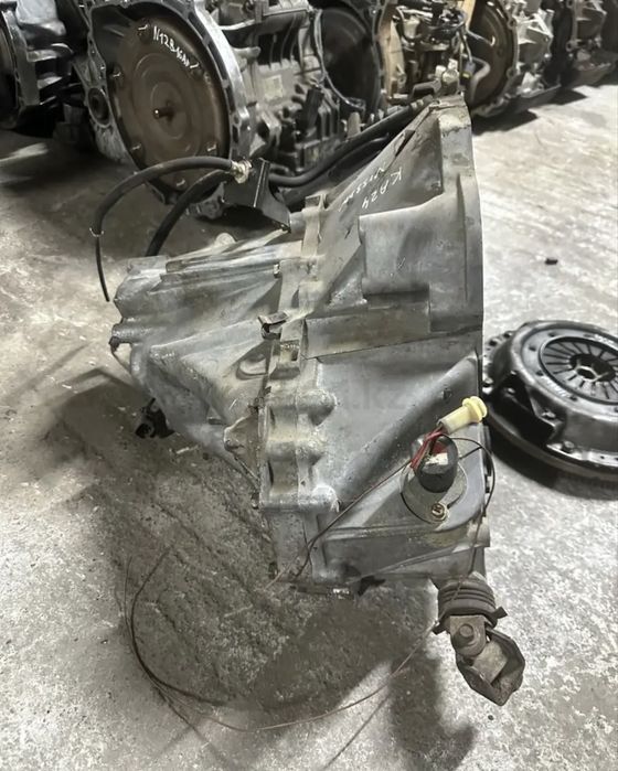 Mkpp Nissan Prairie KA24 2.4l