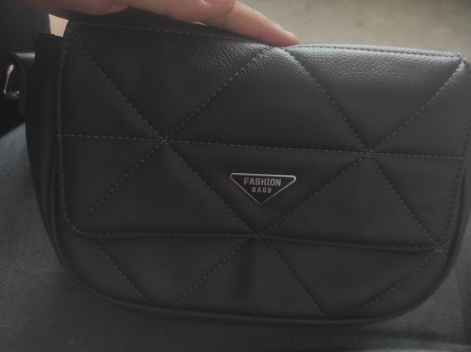 продам сумку FASHION BAGS