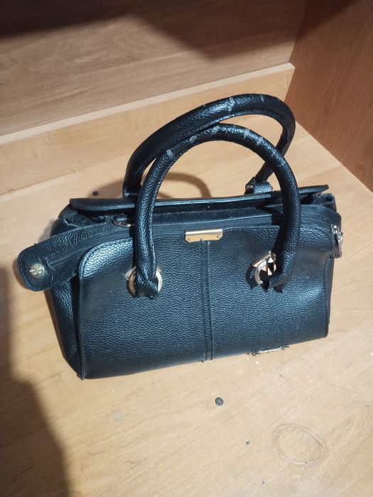 Женская сумка. Сумочка. Адрес: Мкр акмешит, западный...