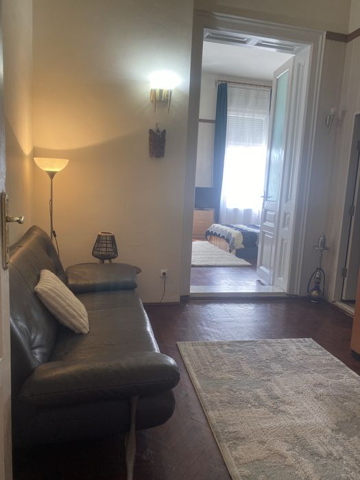 Inchiriez apartament 3 camere ultracentral