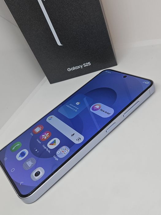 ГАРАНЦИЯ 15м. Samsung Galaxy S25 5G 128Gb/12Ram Icyblue