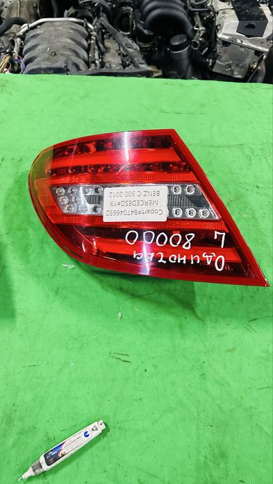 W204 задний левая фонарь рестайлинг авторазбор мерседес бу оригинал