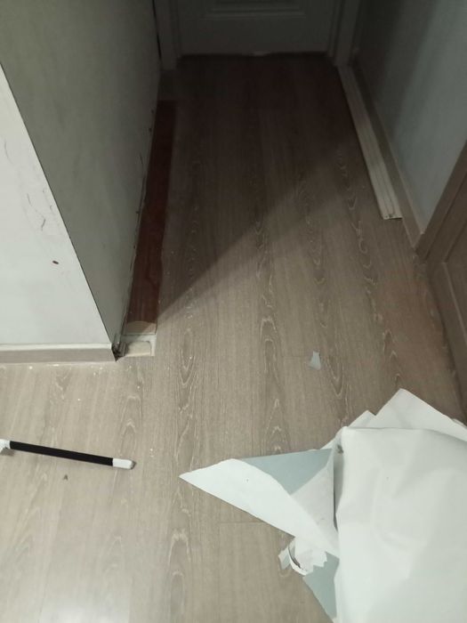 Продам двери ламинат