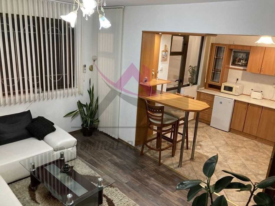 Дава се под наем Тристаен апартамент в Варна, Окръжна болница - 80 кв.м за 648.21 € - Снимка #2