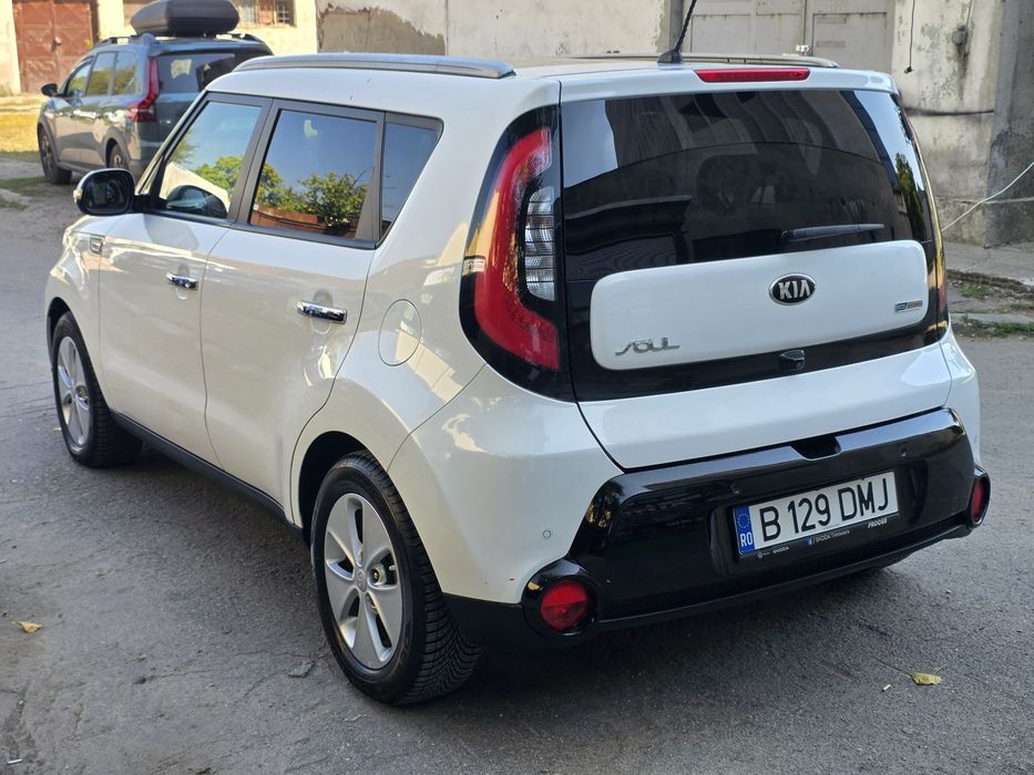 Kia Soul 2015 1.6gdi Aspirat Benzina Euro6 177.000km reali Garantie 1 An -Rate Cash Buyback Variante Auto